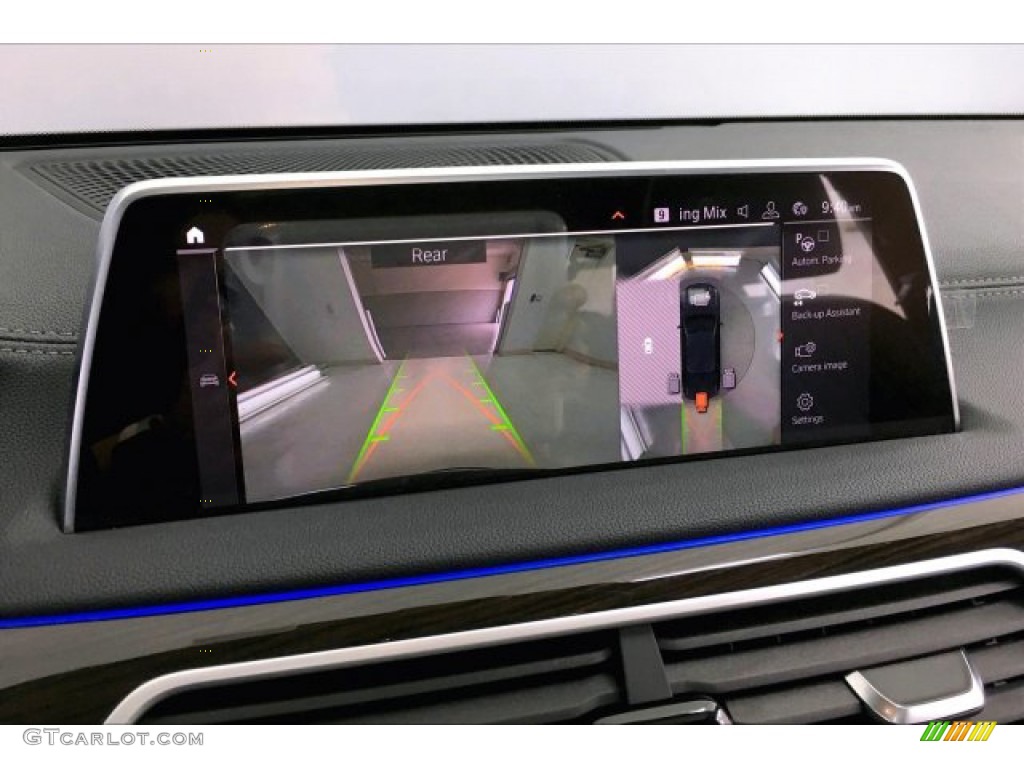 2020 7 Series 740i Sedan - Black Sapphire Metallic / Black photo #13