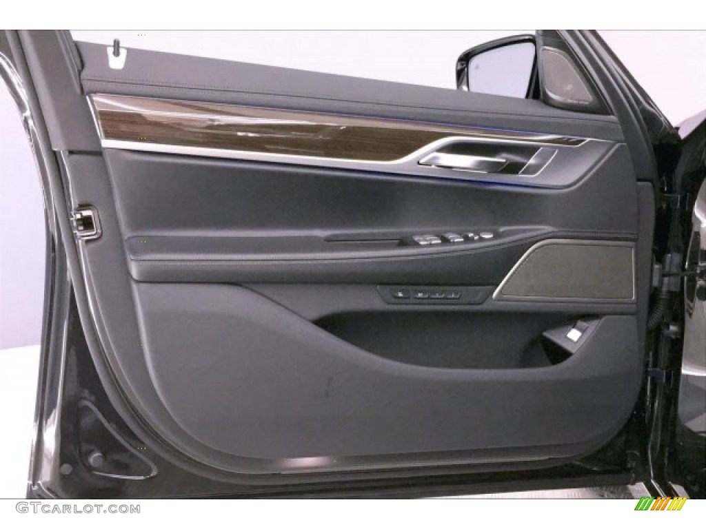 2020 7 Series 740i Sedan - Black Sapphire Metallic / Black photo #21