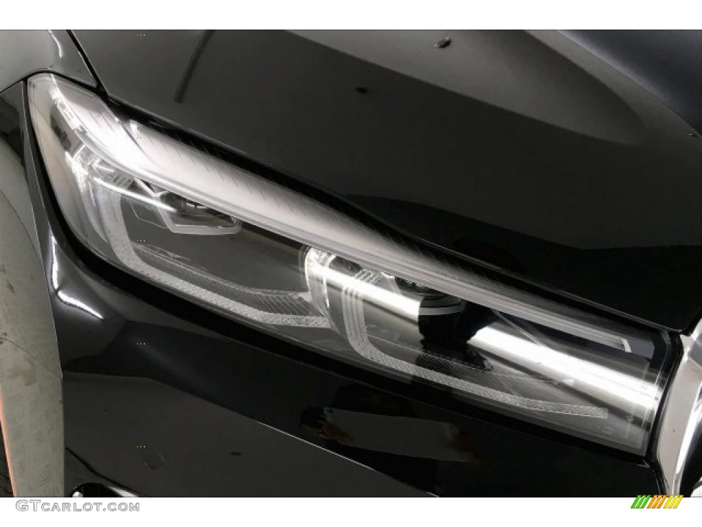 2020 7 Series 740i Sedan - Black Sapphire Metallic / Black photo #28