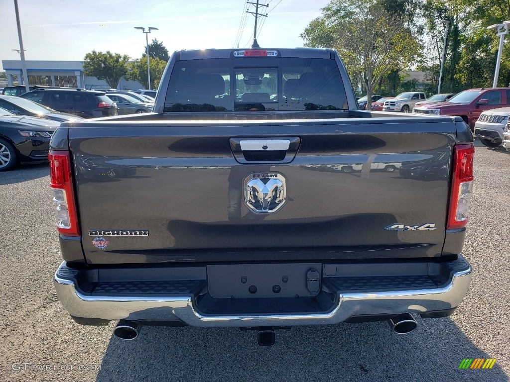 2020 1500 Big Horn Crew Cab 4x4 - Granite Crystal Metallic / Black photo #5