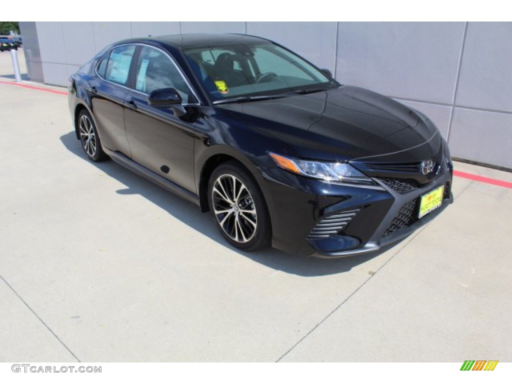 2019 Camry SE - Midnight Black Metallic / Black photo #2