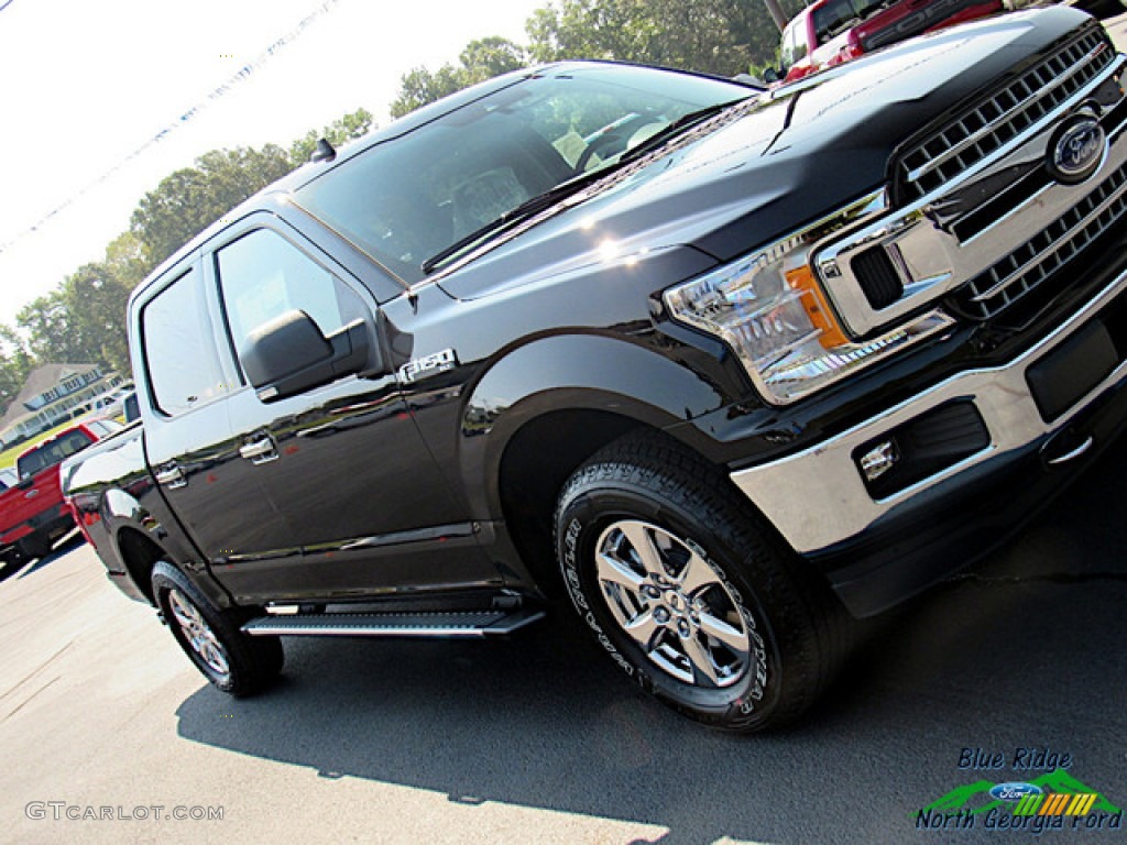 2019 F150 XLT SuperCrew 4x4 - Agate Black / Earth Gray photo #33