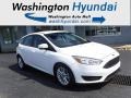 2018 Oxford White Ford Focus SE Hatch  photo #1