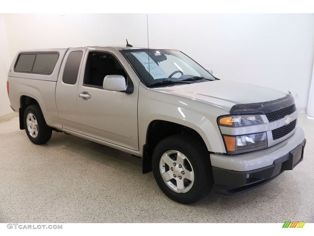 Silver Birch Metallic Chevrolet Colorado