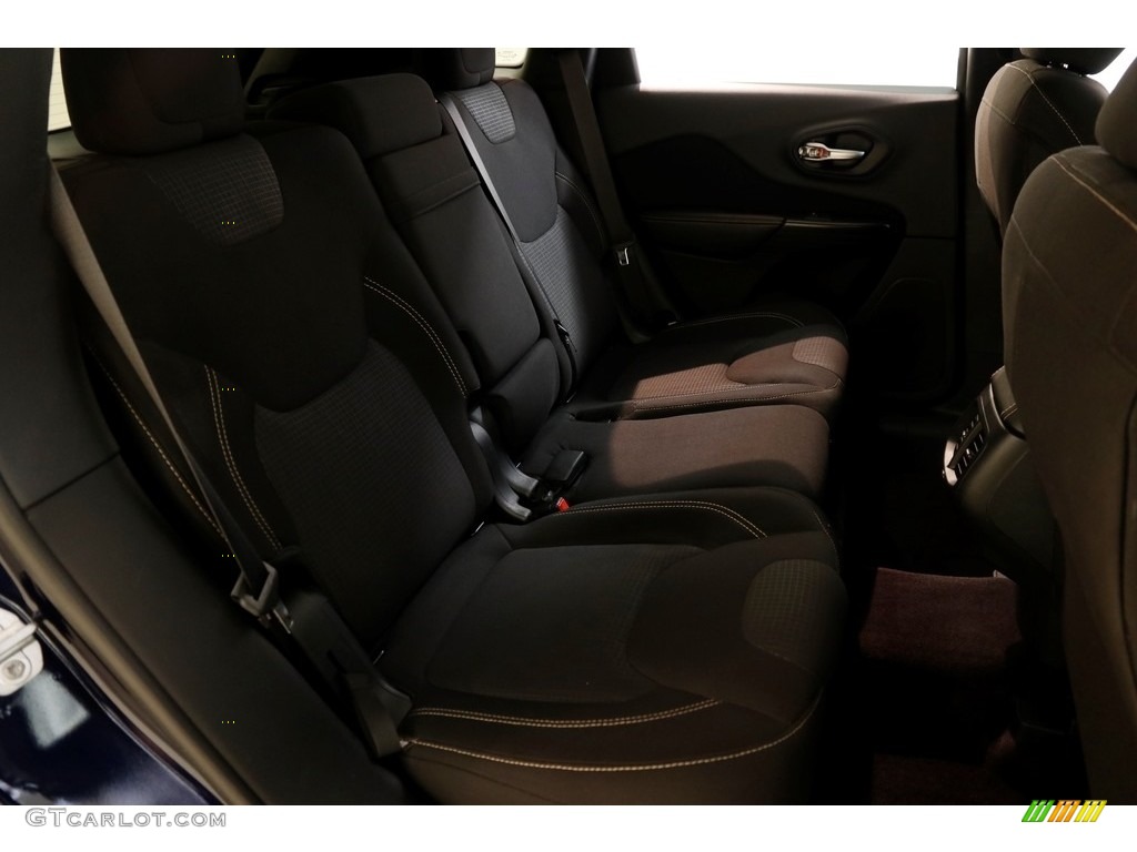 2016 Cherokee Latitude 4x4 - True Blue Pearl / Black photo #20