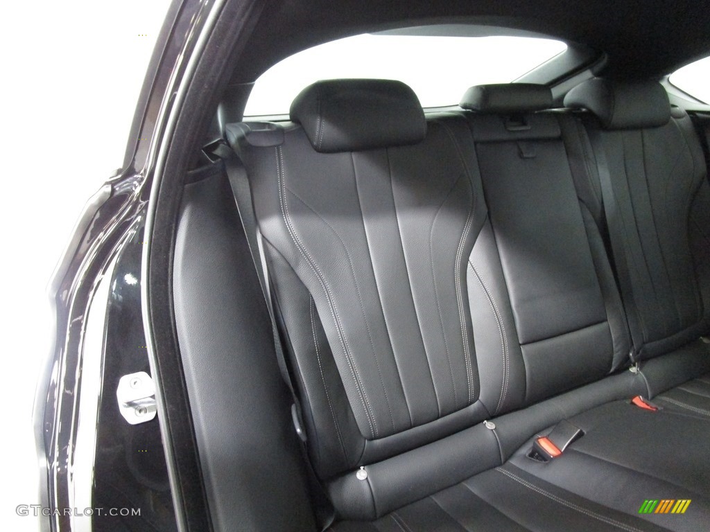 2019 X6 sDrive35i - Jet Black / Black photo #17