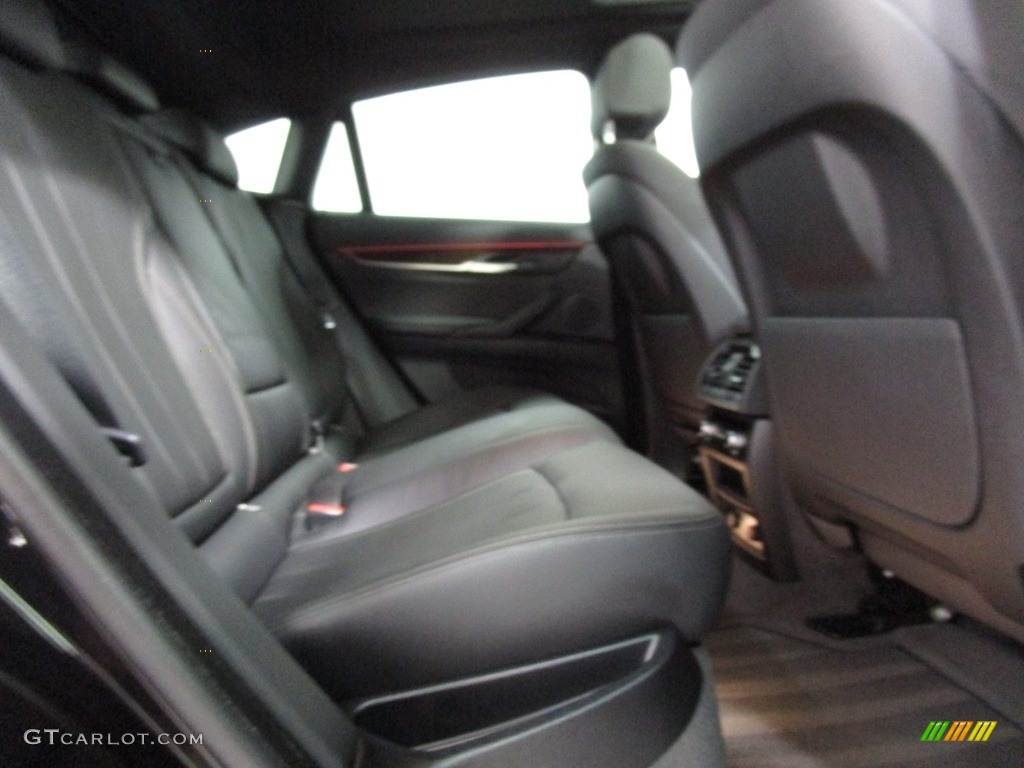 2019 X6 sDrive35i - Jet Black / Black photo #18