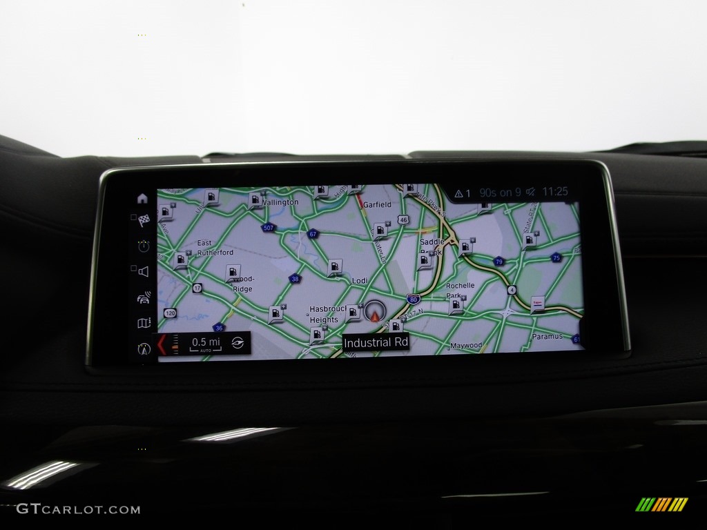 2019 X6 sDrive35i - Jet Black / Black photo #25