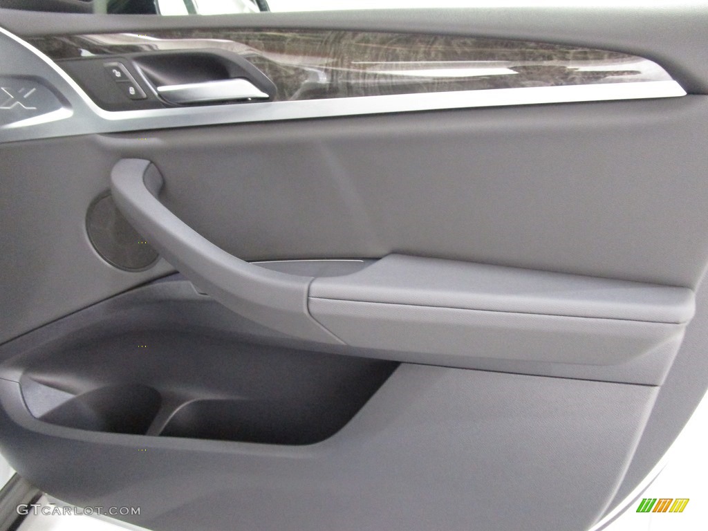 2019 X3 xDrive30i - Glacier Silver Metallic / Black photo #15