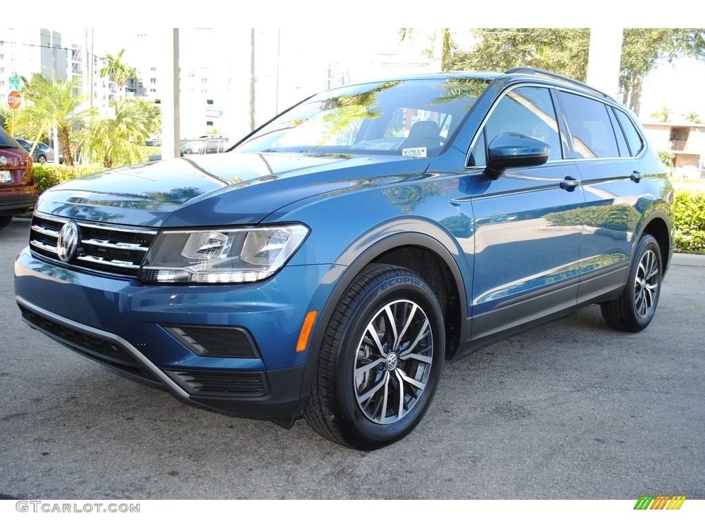 Stone Blue Metallic 2019 Volkswagen Tiguan SE Exterior Photo #135197763