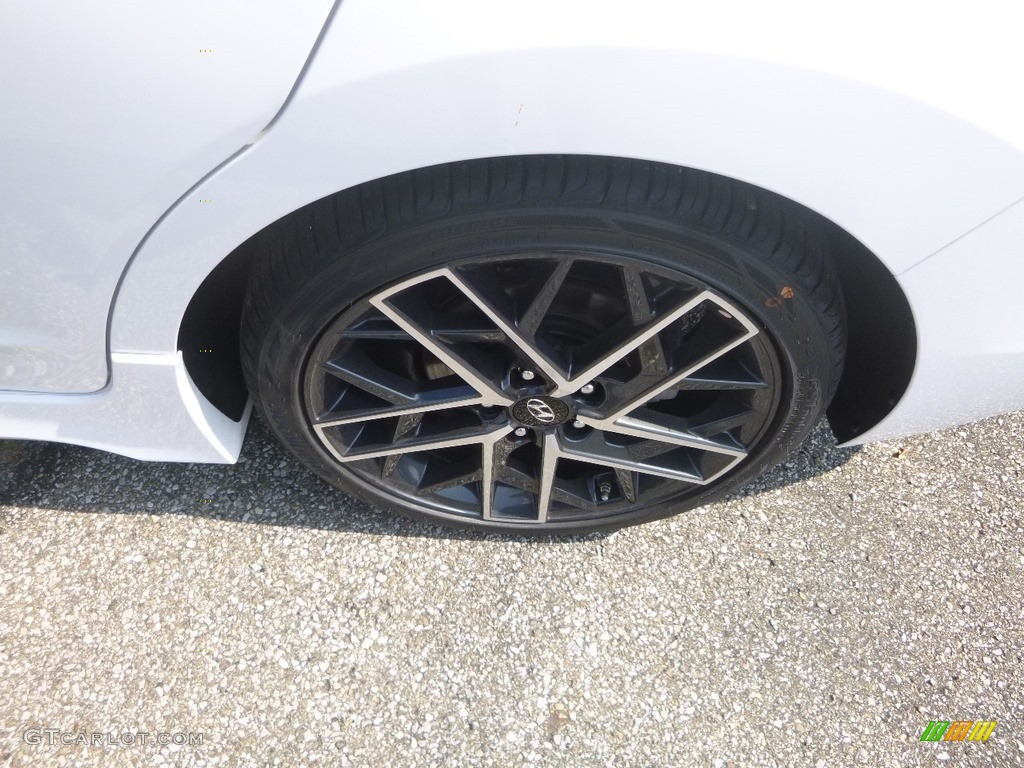 2020 Hyundai Elantra Sport Wheel Photo #135202238