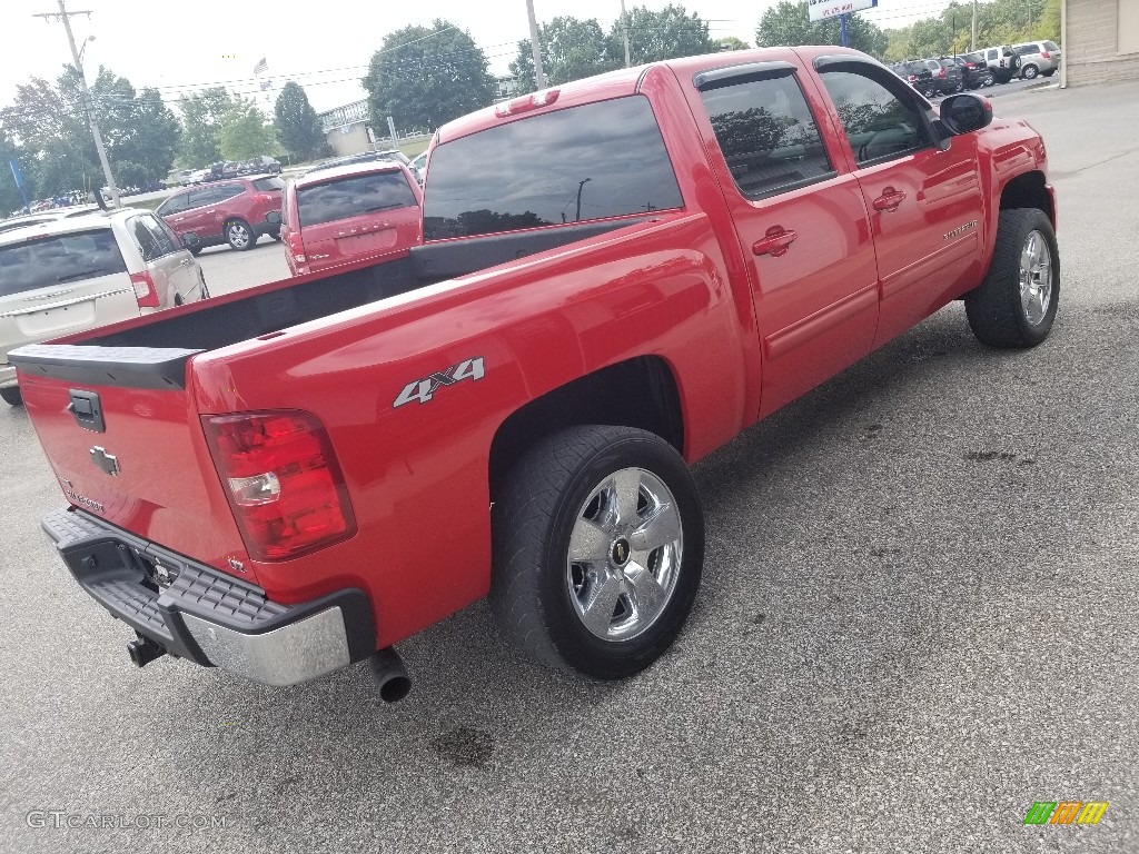 2011 Silverado 1500 LTZ Crew Cab 4x4 - Victory Red / Ebony photo #8