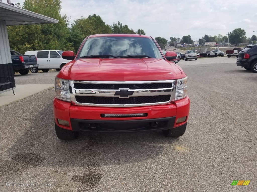 2011 Silverado 1500 LTZ Crew Cab 4x4 - Victory Red / Ebony photo #11