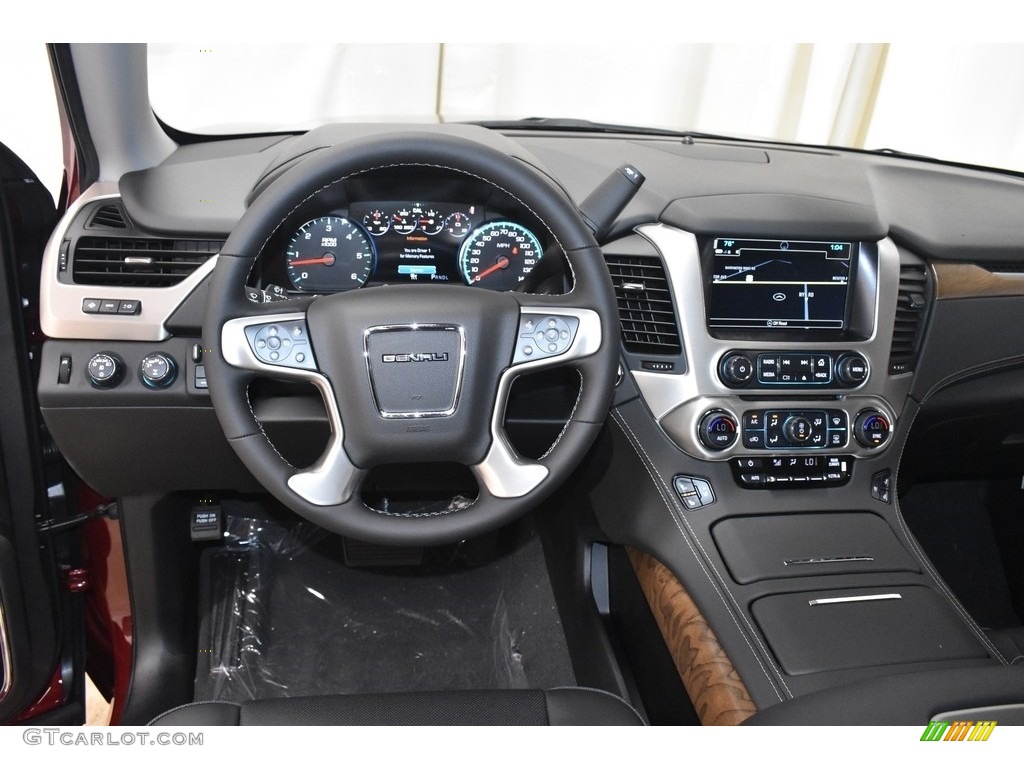 2020 GMC Yukon Denali 4WD Jet Black Dashboard Photo #135204683