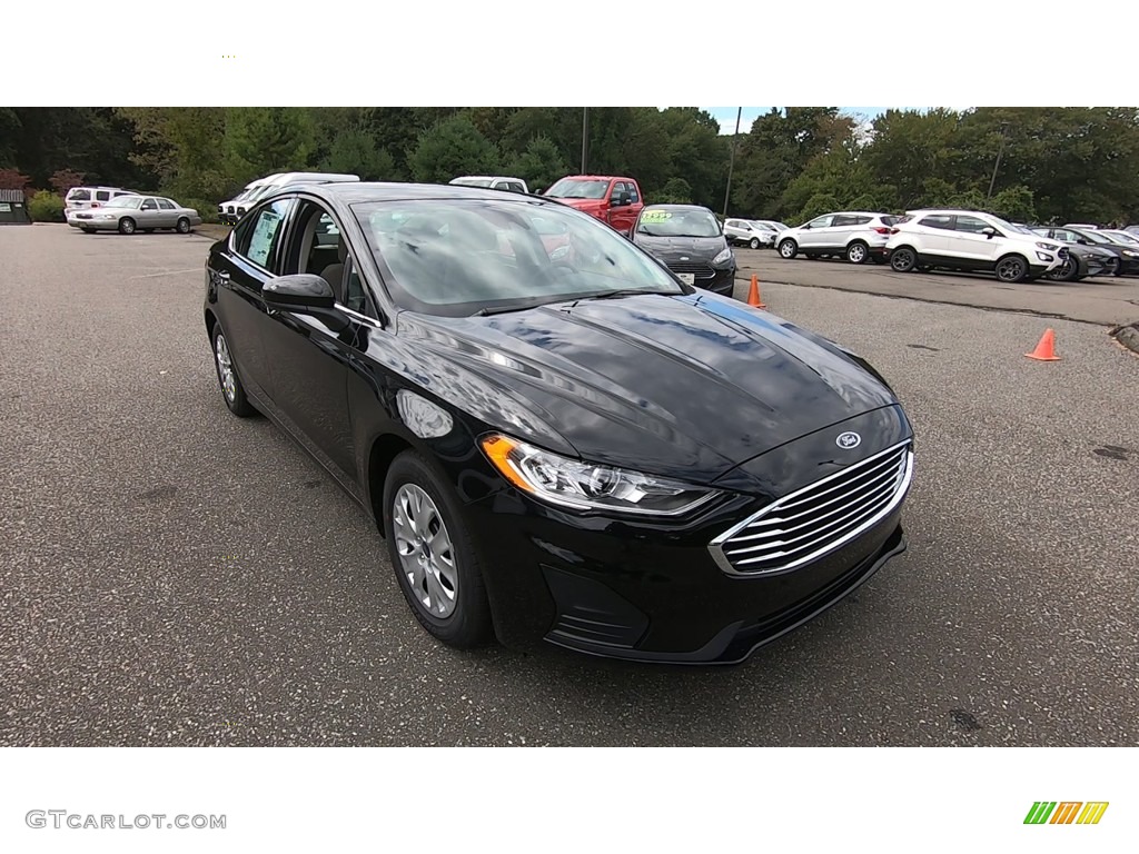 Agate Black Ford Fusion