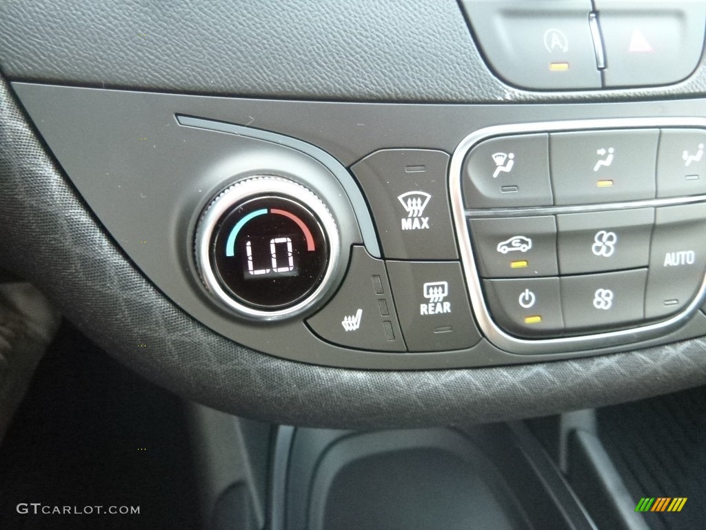 2020 Chevrolet Malibu LT Controls Photo #135208064