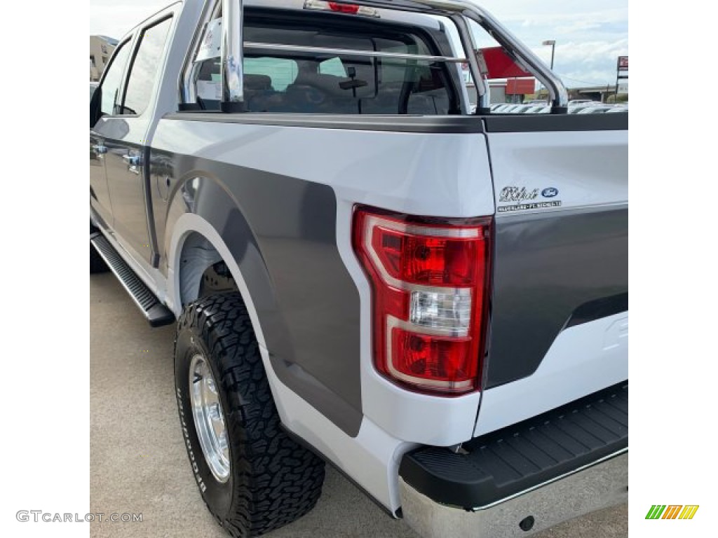 2019 F150 XLT SuperCrew 4x4 - Oxford White / Earth Gray photo #8