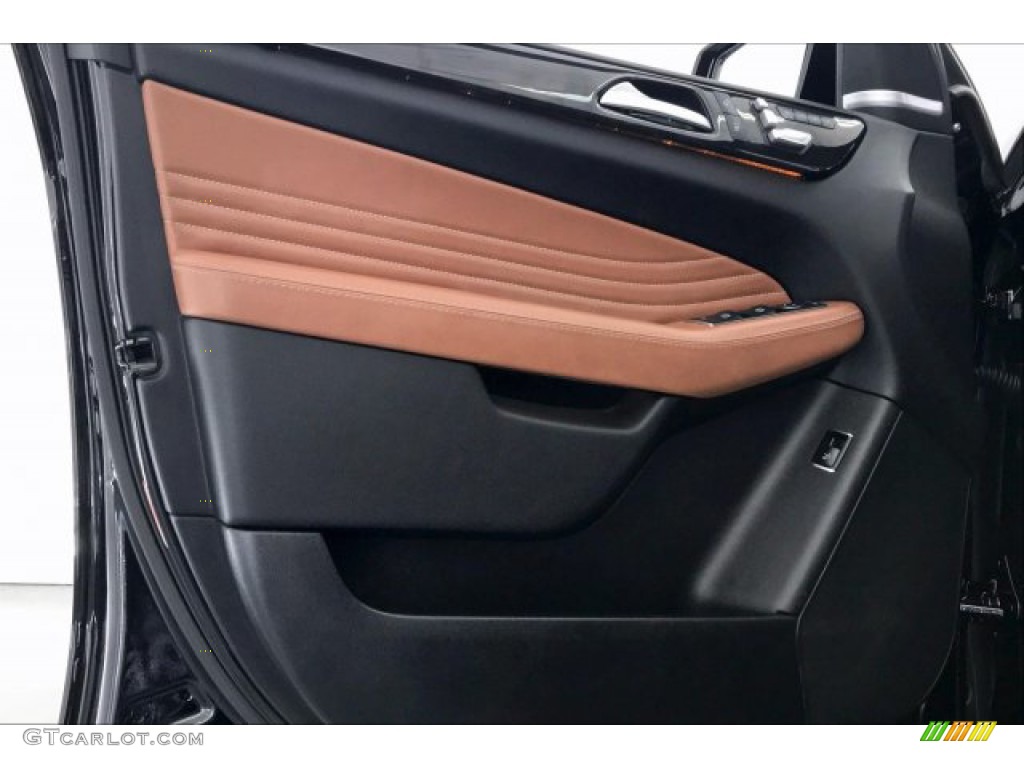 2018 Mercedes-Benz GLE 43 AMG 4Matic Coupe Saddle Brown/Black Door Panel Photo #135217718