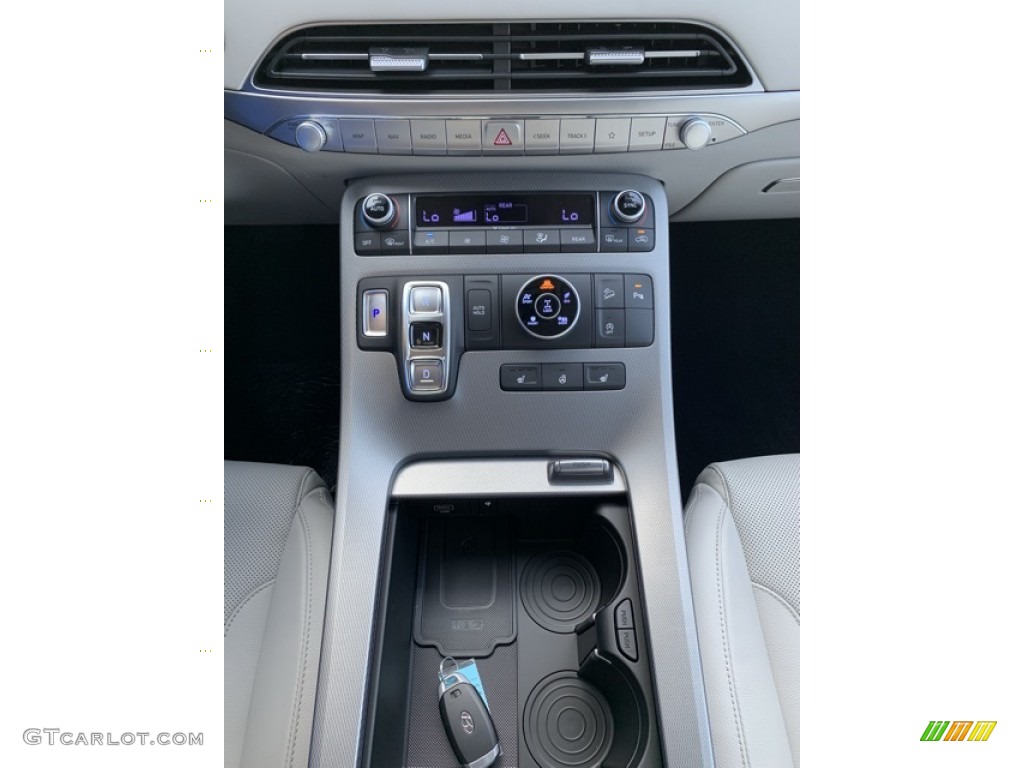 2020 Hyundai Palisade SEL AWD Controls Photo #135221525