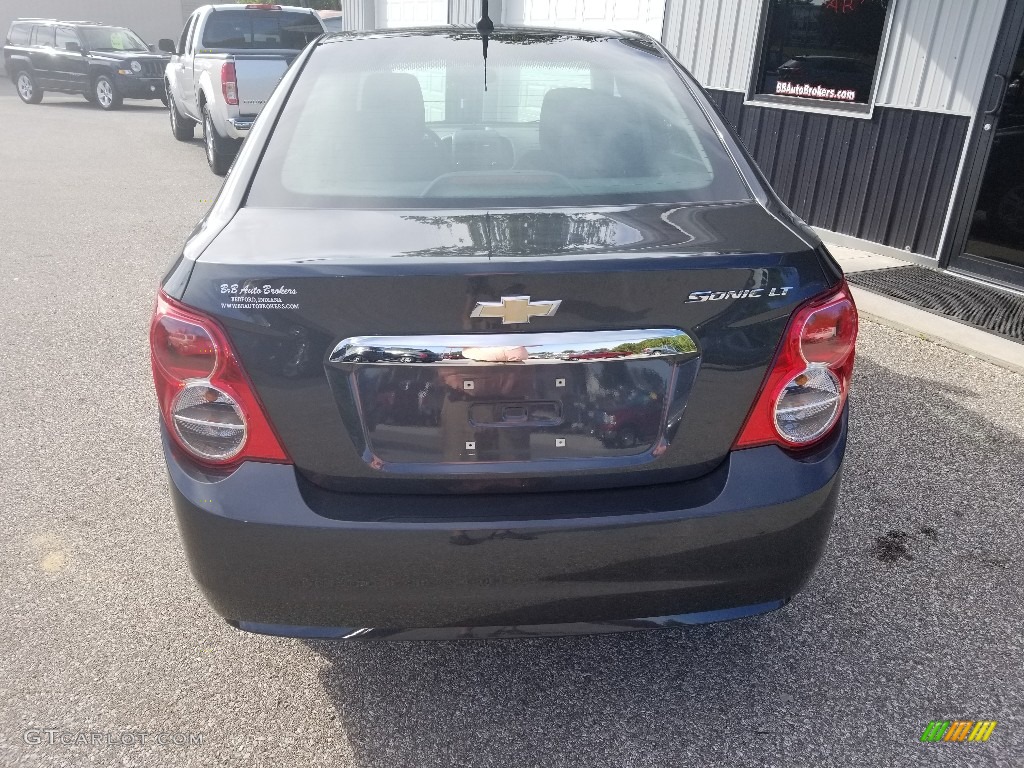 2014 Sonic LT Sedan - Ashen Gray Metallic / Jet Black/Dark Titanium photo #4