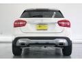 Polar White - GLA 250 Photo No. 3