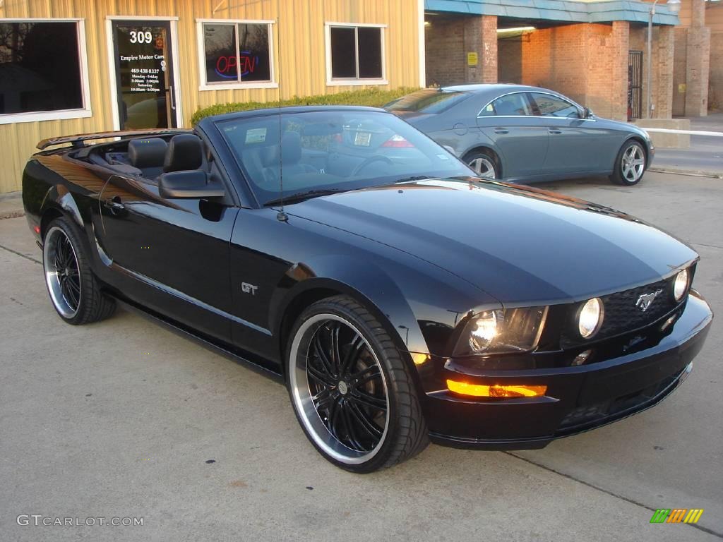 2006 Mustang GT Premium Convertible - Black / Dark Charcoal photo #12
