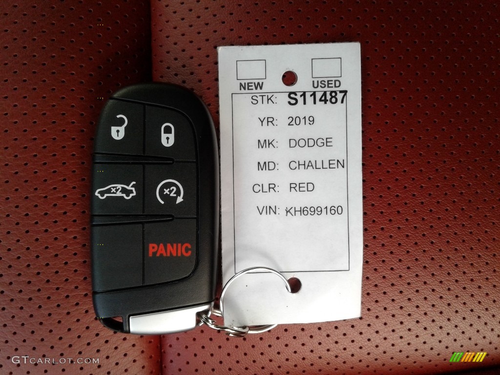 2019 Dodge Challenger SRT Hellcat Redeye Widebody Keys Photo #135240564