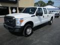 Oxford White - F250 Super Duty XL Crew Cab 4x4 Photo No. 2