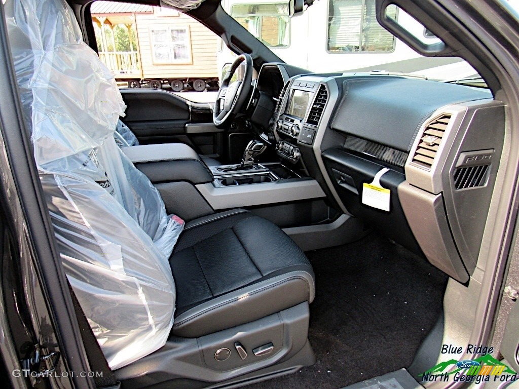 2019 F150 SVT Raptor SuperCrew 4x4 - Magnetic / Raptor Black photo #34