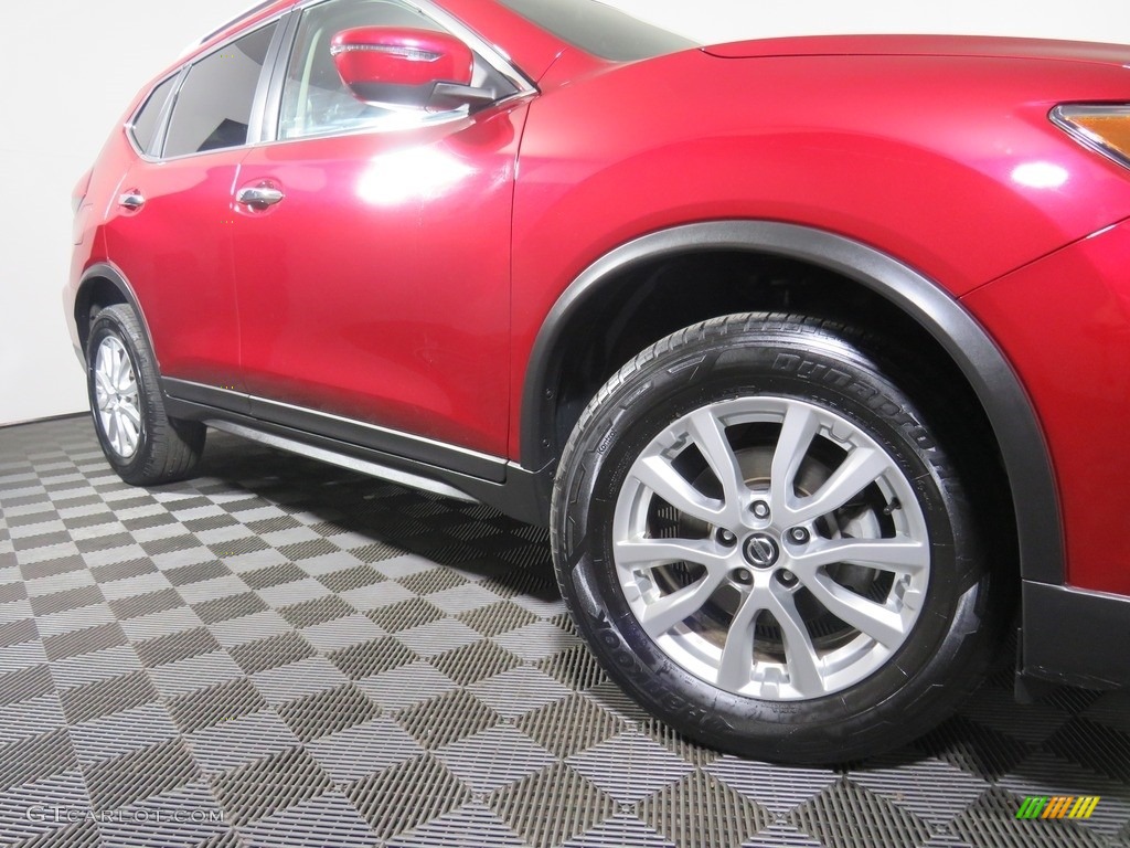 2019 Rogue SV AWD - Scarlet Ember / Charcoal photo #4