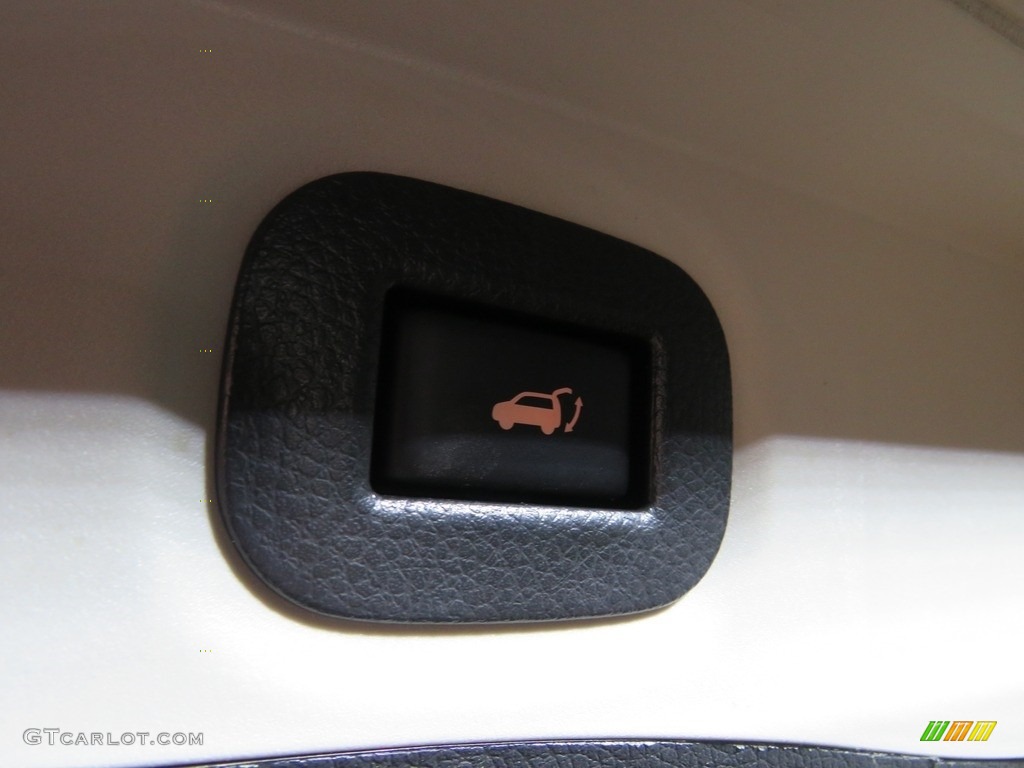 2019 Rogue SV AWD - Scarlet Ember / Charcoal photo #15