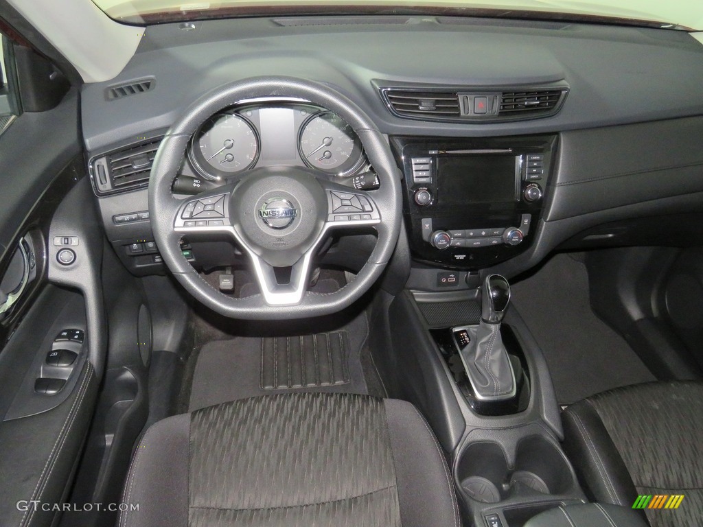 2019 Rogue SV AWD - Scarlet Ember / Charcoal photo #36