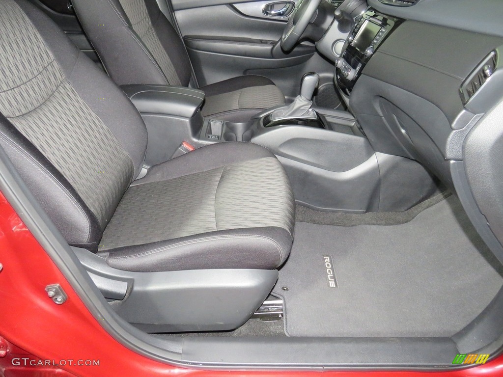 2019 Rogue SV AWD - Scarlet Ember / Charcoal photo #40