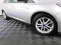 Ingot Silver - Focus SE Sedan Photo No. 4