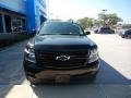 Black - Suburban LT 4WD Photo No. 2