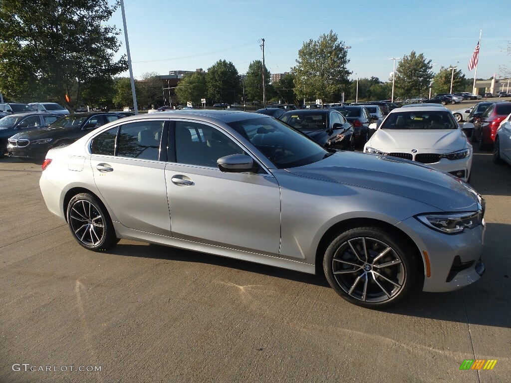 2020 3 Series 330i xDrive Sedan - Glacier Silver Metallic / Black photo #1