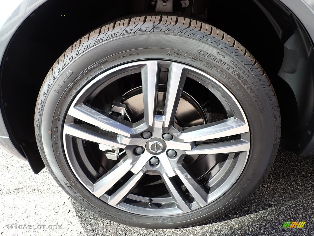 2020 XC60 T5 AWD Momentum - Osmium Grey Metallic / Charcoal photo #6