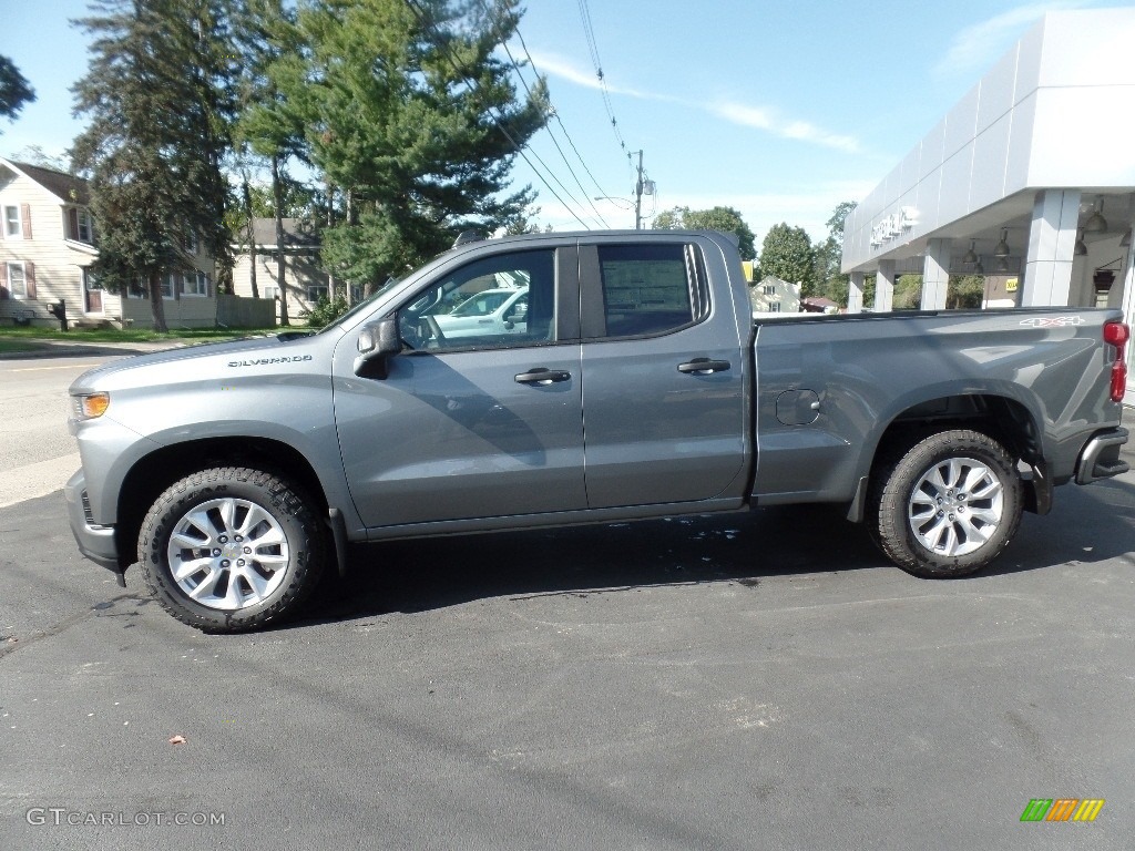 Satin Steel Metallic 2020 Chevrolet Silverado 1500 Custom Double Cab 4x4 Exterior Photo #135270102