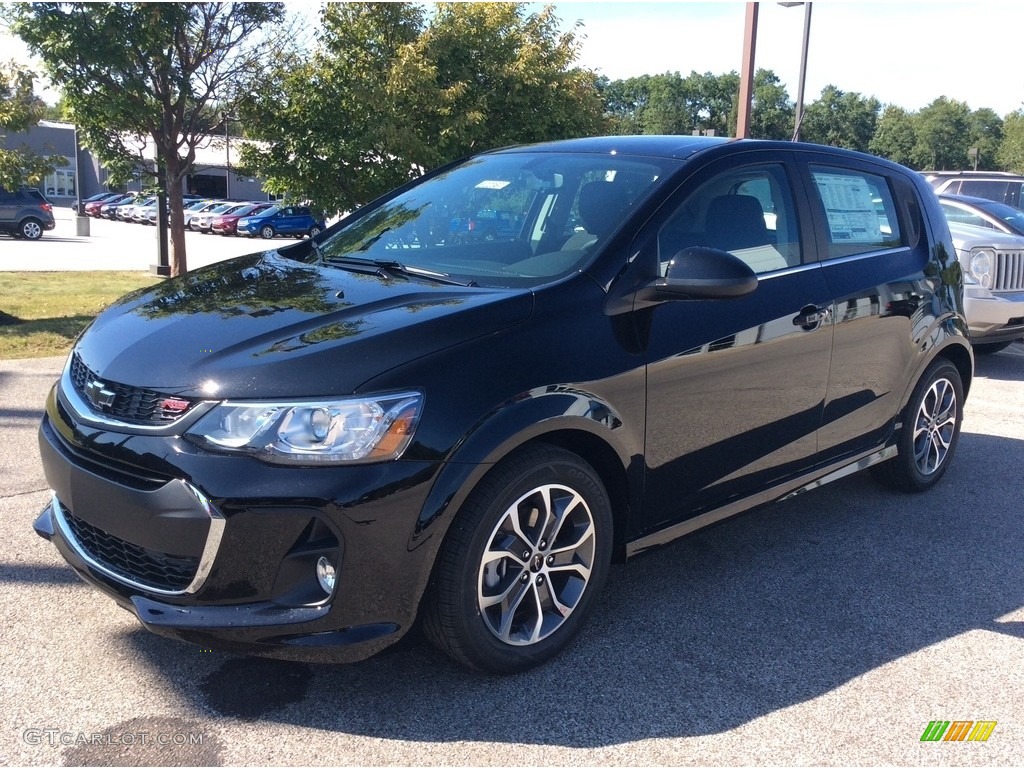 2019 Sonic LT Hatchback - Mosaic Black Metallic / Jet Black photo #5