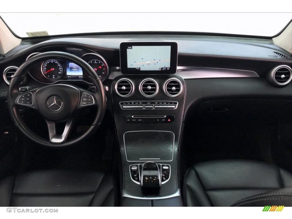 2016 Mercedes-Benz GLC 300 4Matic Black Dashboard Photo #135280110