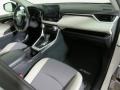 Super White - RAV4 XLE Photo No. 40
