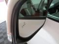 Super White - RAV4 XLE Photo No. 41