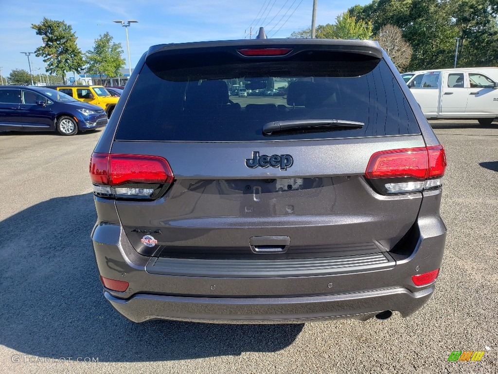 2020 Grand Cherokee Altitude 4x4 - Granite Crystal Metallic / Black photo #5