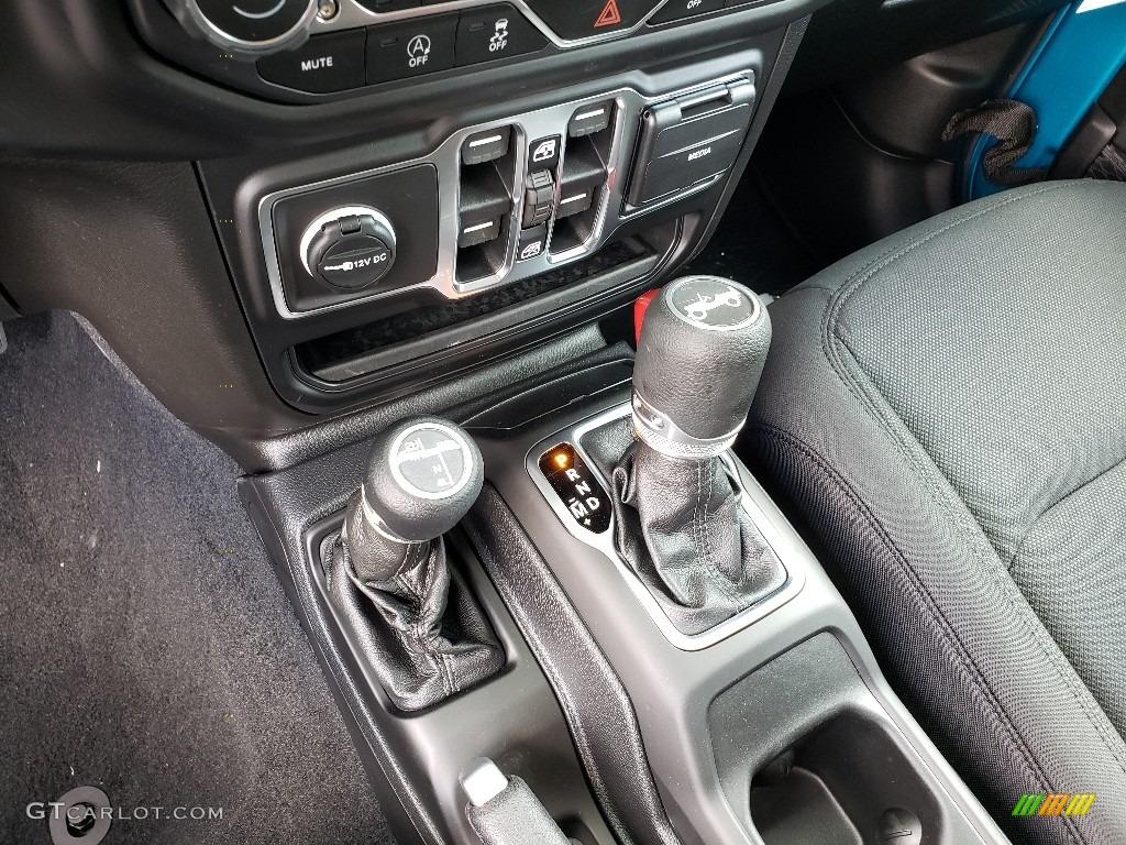 2020 Jeep Wrangler Unlimited Sport 4x4 8 Speed Automatic Transmission Photo #135290414