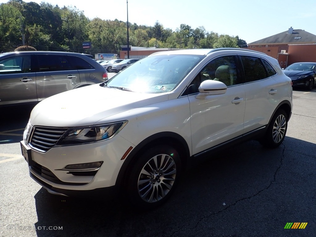 White Platinum 2017 Lincoln MKC Reserve AWD Exterior Photo #135293603