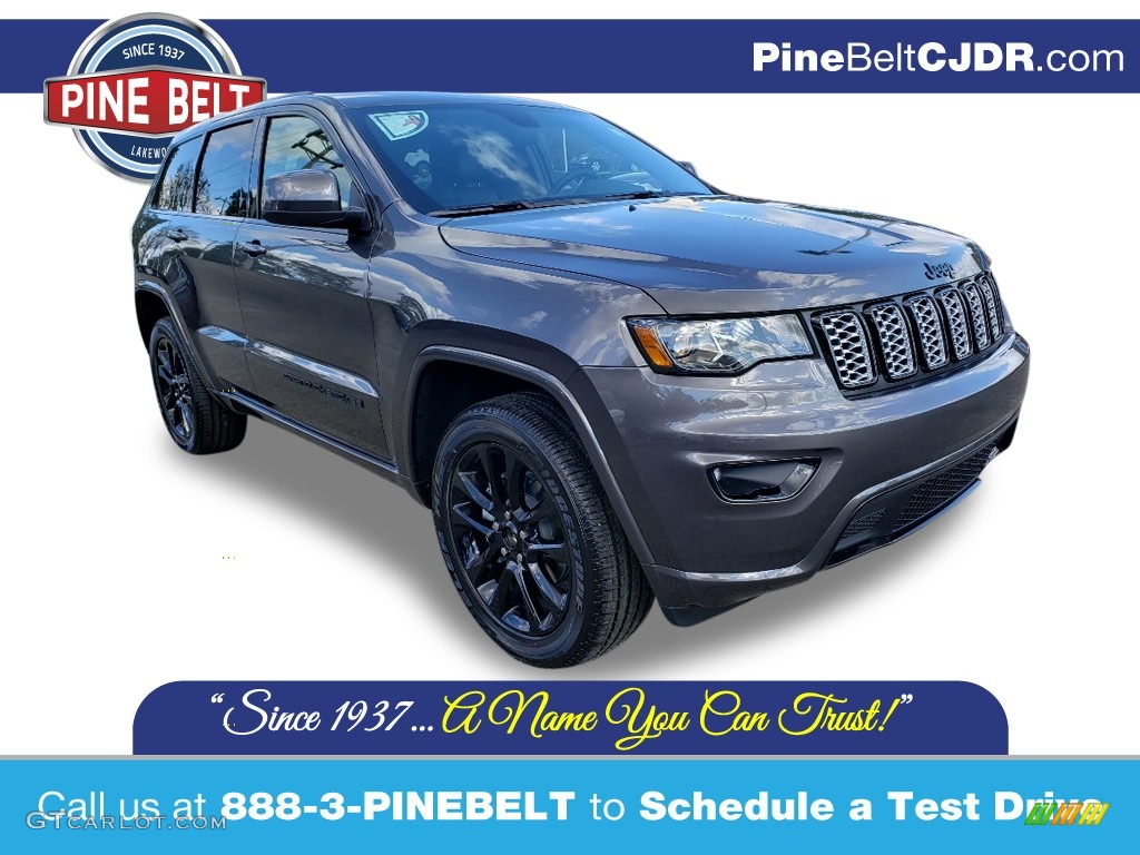 2020 Grand Cherokee Altitude 4x4 - Granite Crystal Metallic / Black photo #1