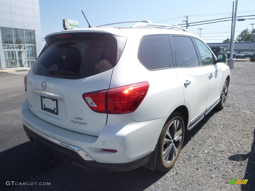 2018 Pathfinder Platinum 4x4 - Pearl White / Charcoal photo #3