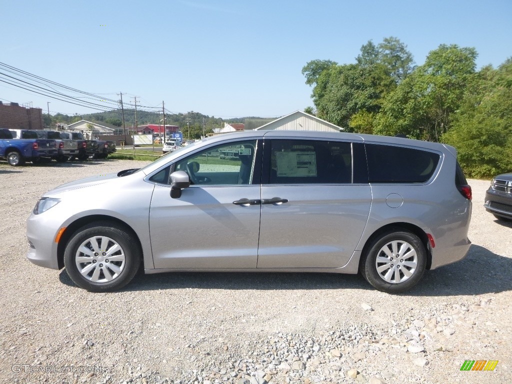 Billet Silver Metallic 2020 Chrysler Voyager L Exterior Photo #135299675