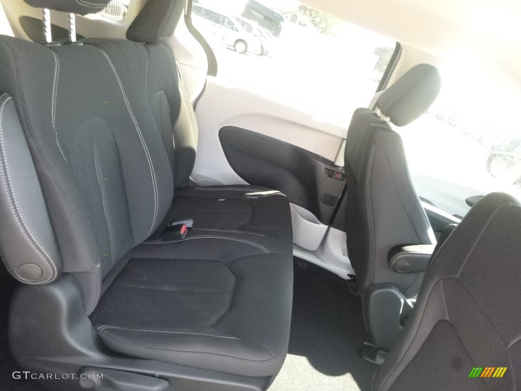 2020 Chrysler Voyager L Rear Seat Photo #135299951