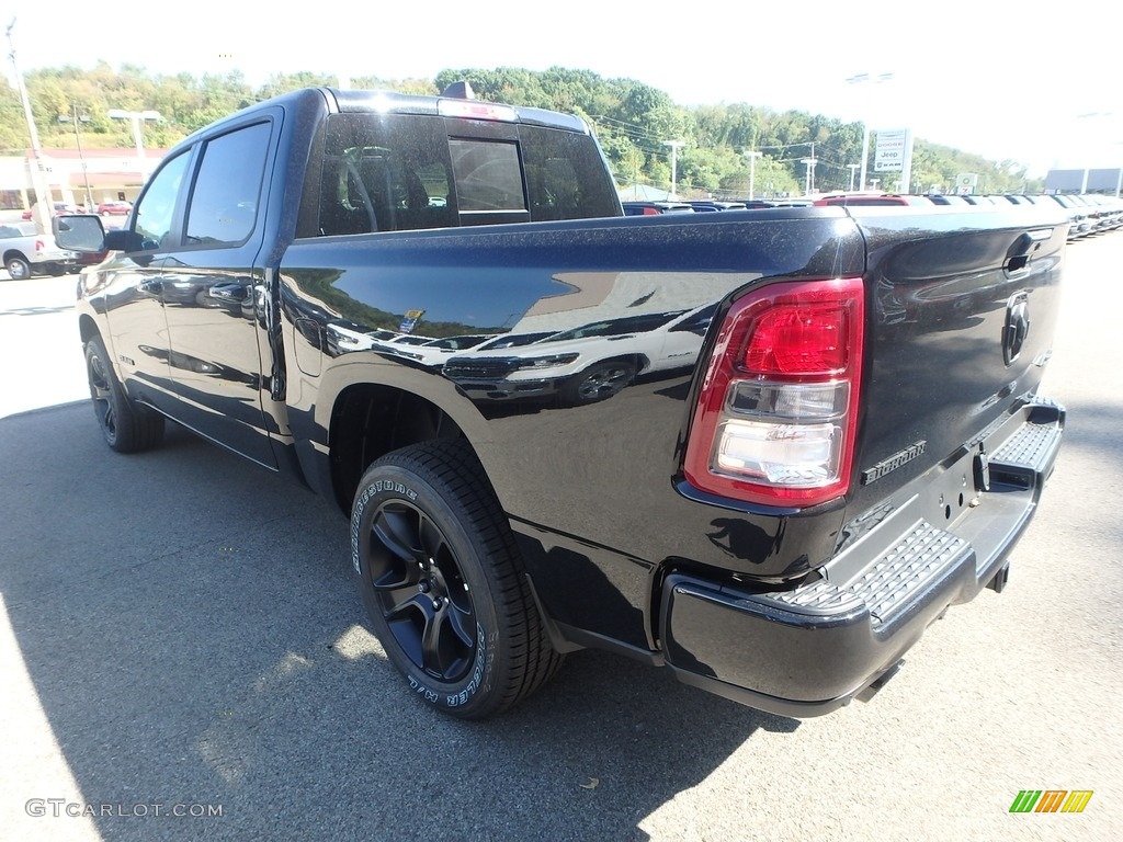 2020 1500 Big Horn Night Edition Crew Cab 4x4 - Diamond Black Crystal Pearl / Black photo #3